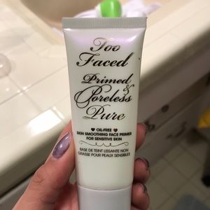 Too Faced Pore Less Primer